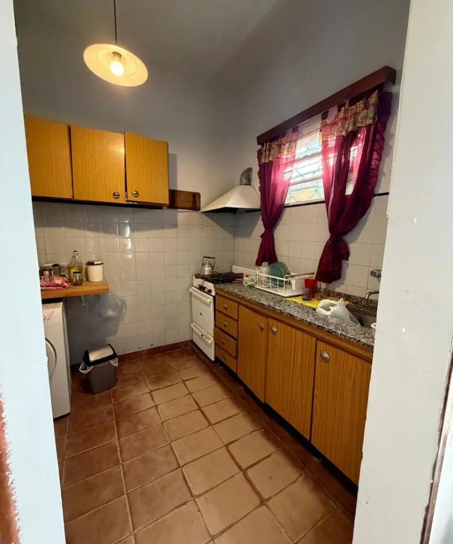 Casa de 85 m² con 2 dormitorios en venta en Valentín Alsina 3
