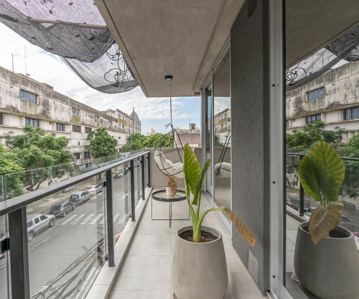 Venta Departamento de 1 Dormitorio en Barrio Refinería 5