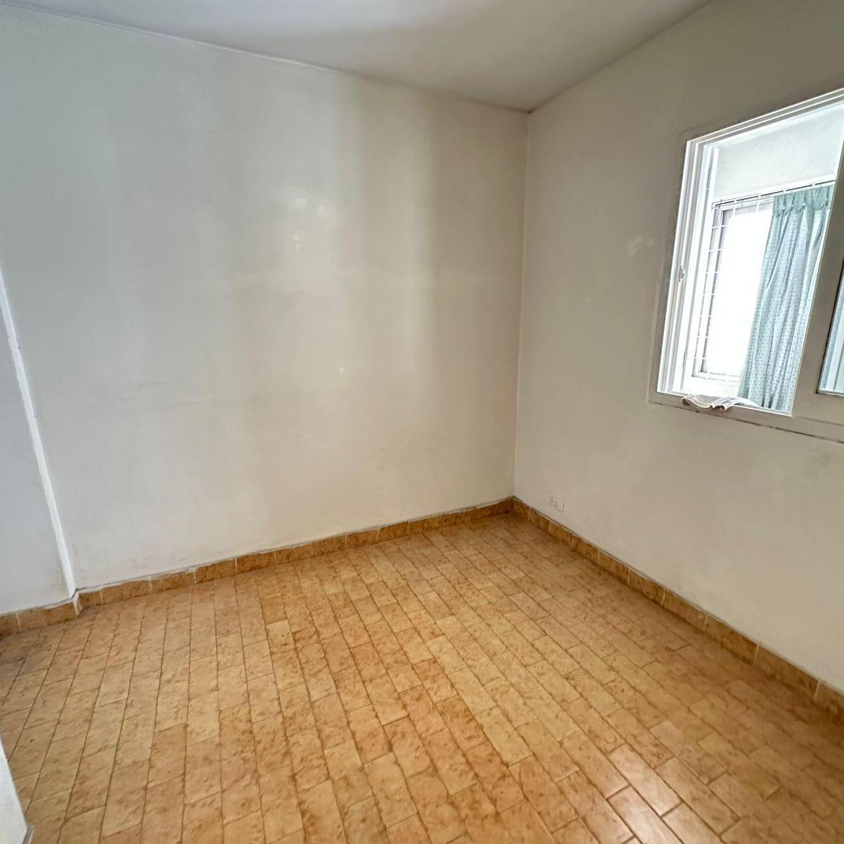 Venta Departamento Piso Exclusivo de 3 Dorm. Apto Crédito en Zona Centro 2