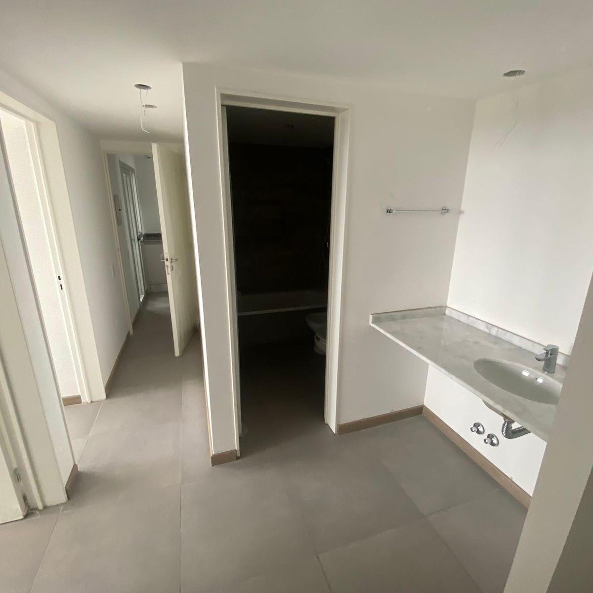 Venta Departamento de 2 Dorm. en Granadero Baigorria 3