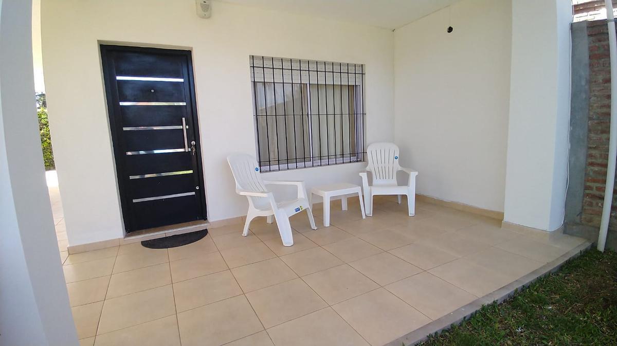Venta Casa de 3 Dorm. Apto Crédito en Pueblo Esther 1