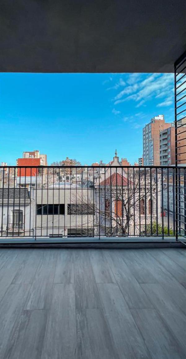 Venta Departamento de 3 Dorm. en Zona Centro 2