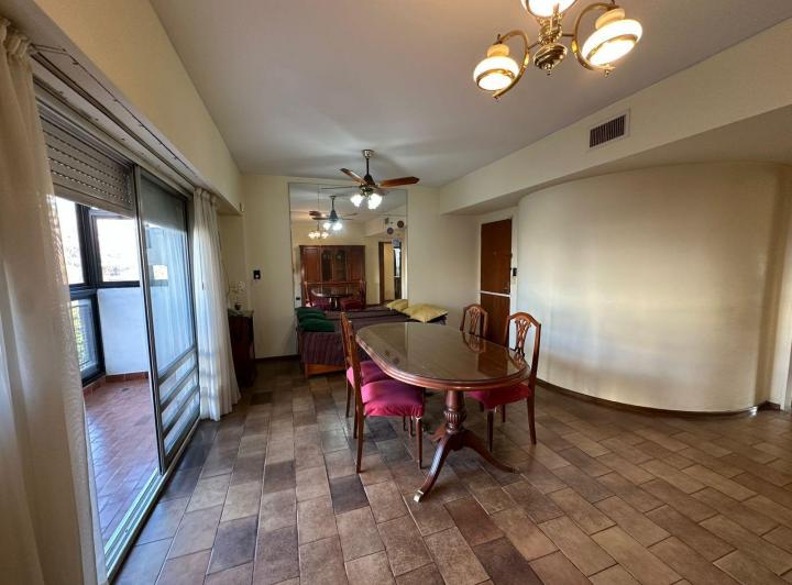 Venta departamento 2 dormitorios   comodín zona Centro Rosario 4