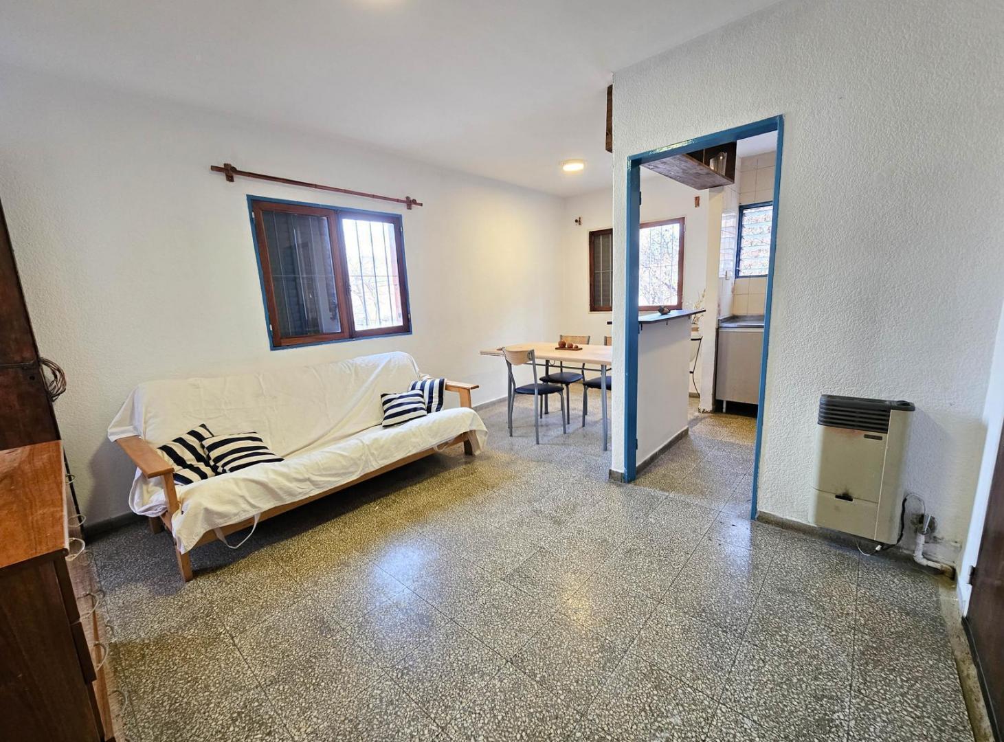 Foto de Venta Departamento de 2 dormitorios en República de la Sexta, imagen 4