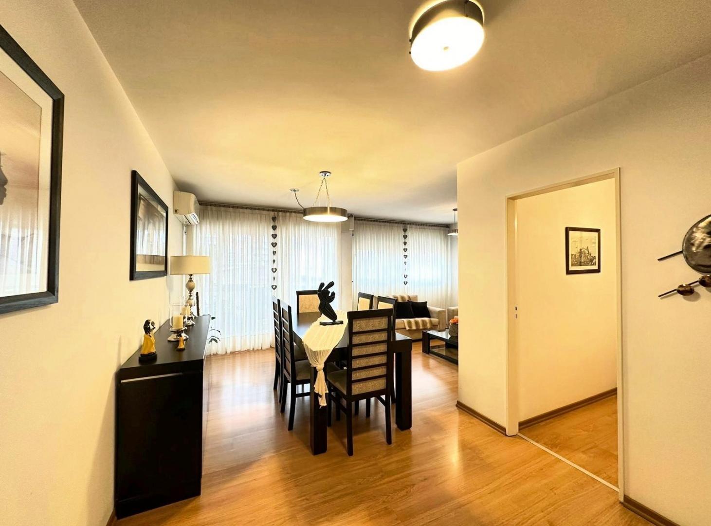 Venta Departamento de 2 dormitorios, balcón y patio con parrillero de uso común en Barrio Martin