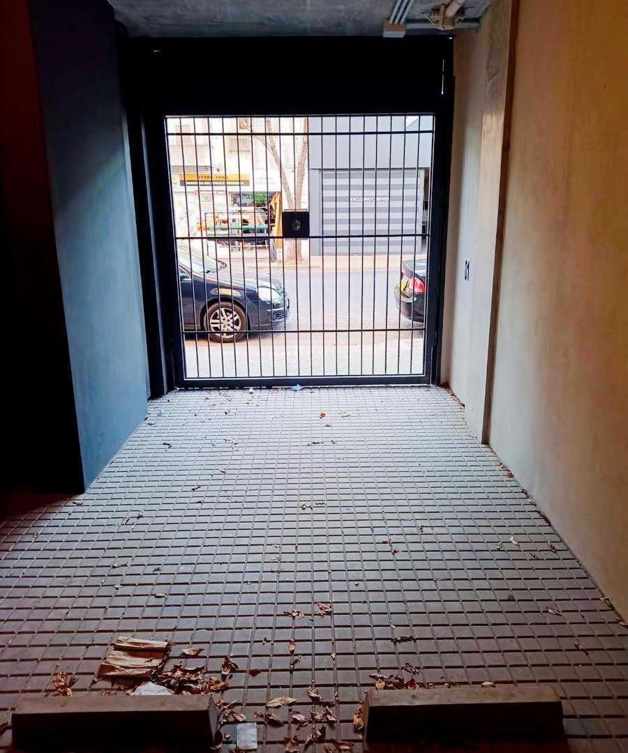 Venta Cochera en barrio Abasto