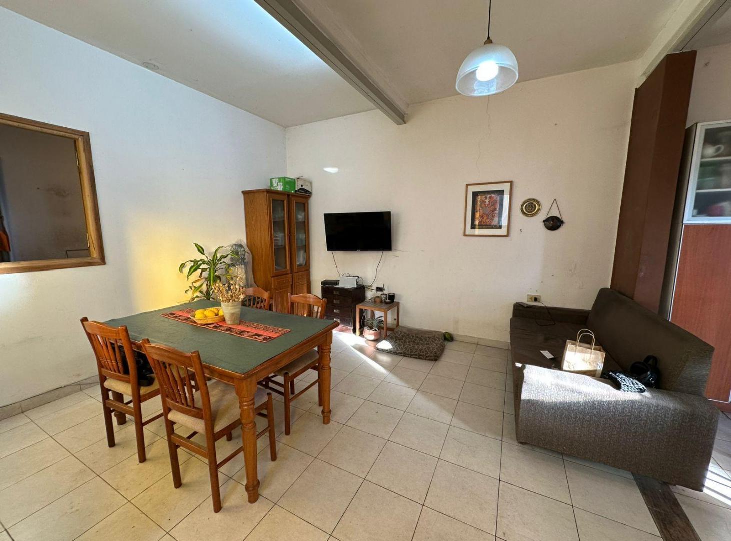 Venta PH 2 habitaciones comodín en barrio Abasto APTO CREDITO