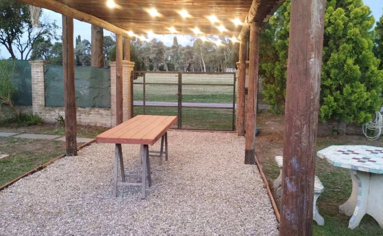 Foto de Venta casa de 1 dormitorio, pileta y cochera, Pueblo Esther, imagen 5