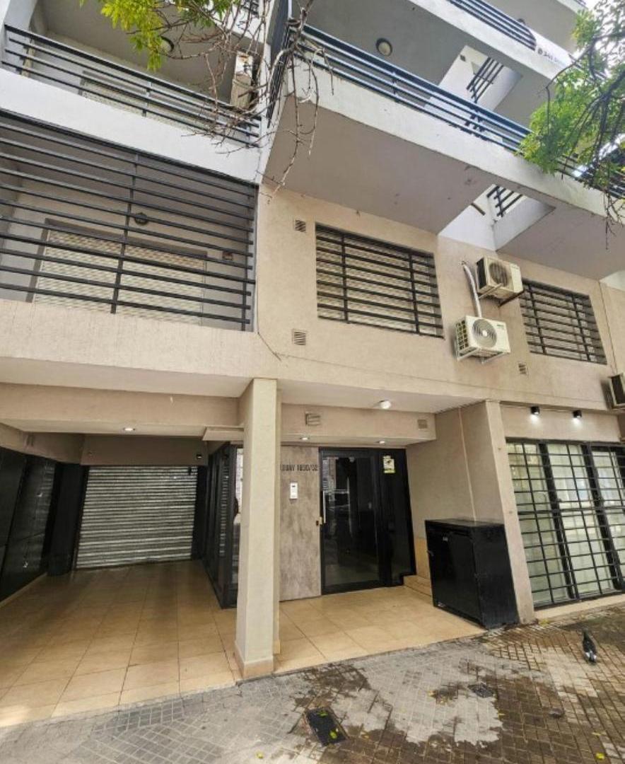 Venta departamento monoambiente con balcón y amenities barrio Abasto, Rosario