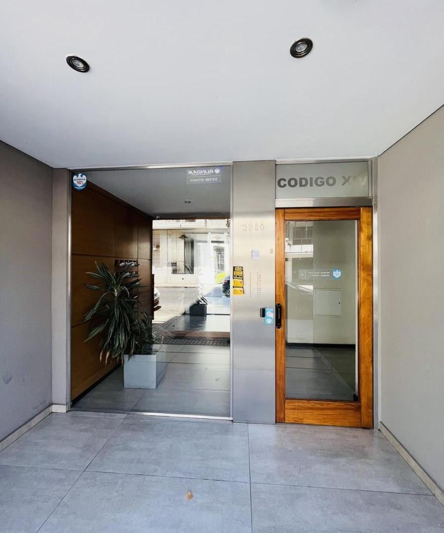 Venta departamento semi piso 1 dormitorio con balcón barrio Nuestra Sra de Lourdes, Rosario