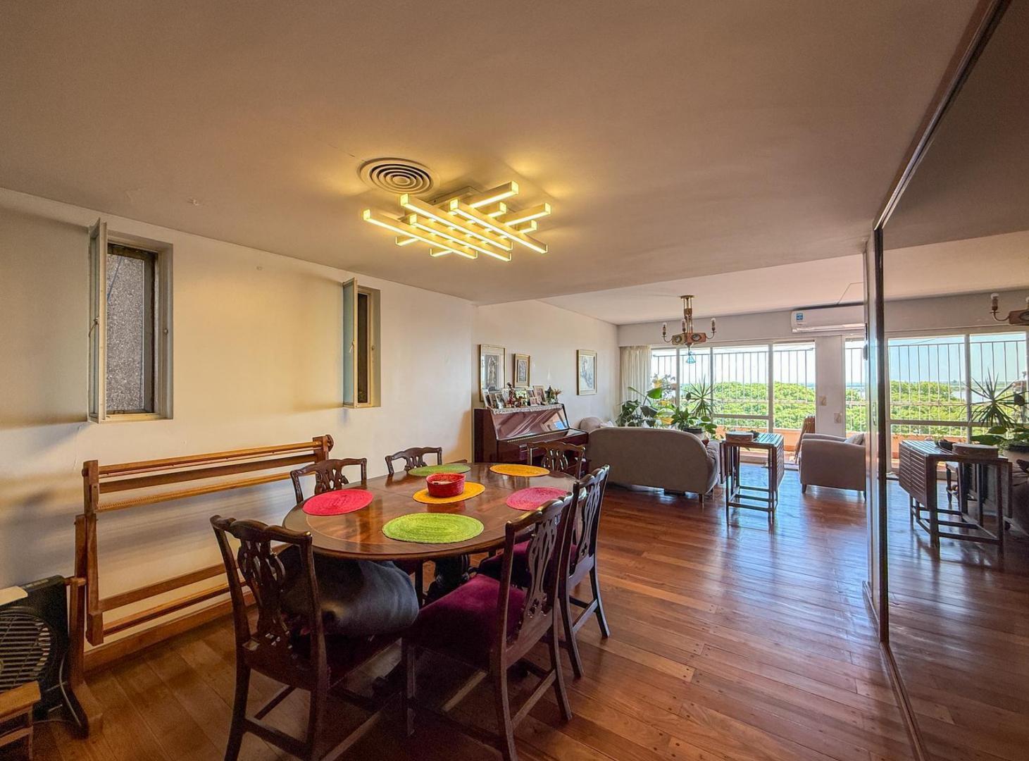 Foto de Venta dúplex de 4 dormitorios con vista franca al Rio con cochera y, imagen 2
