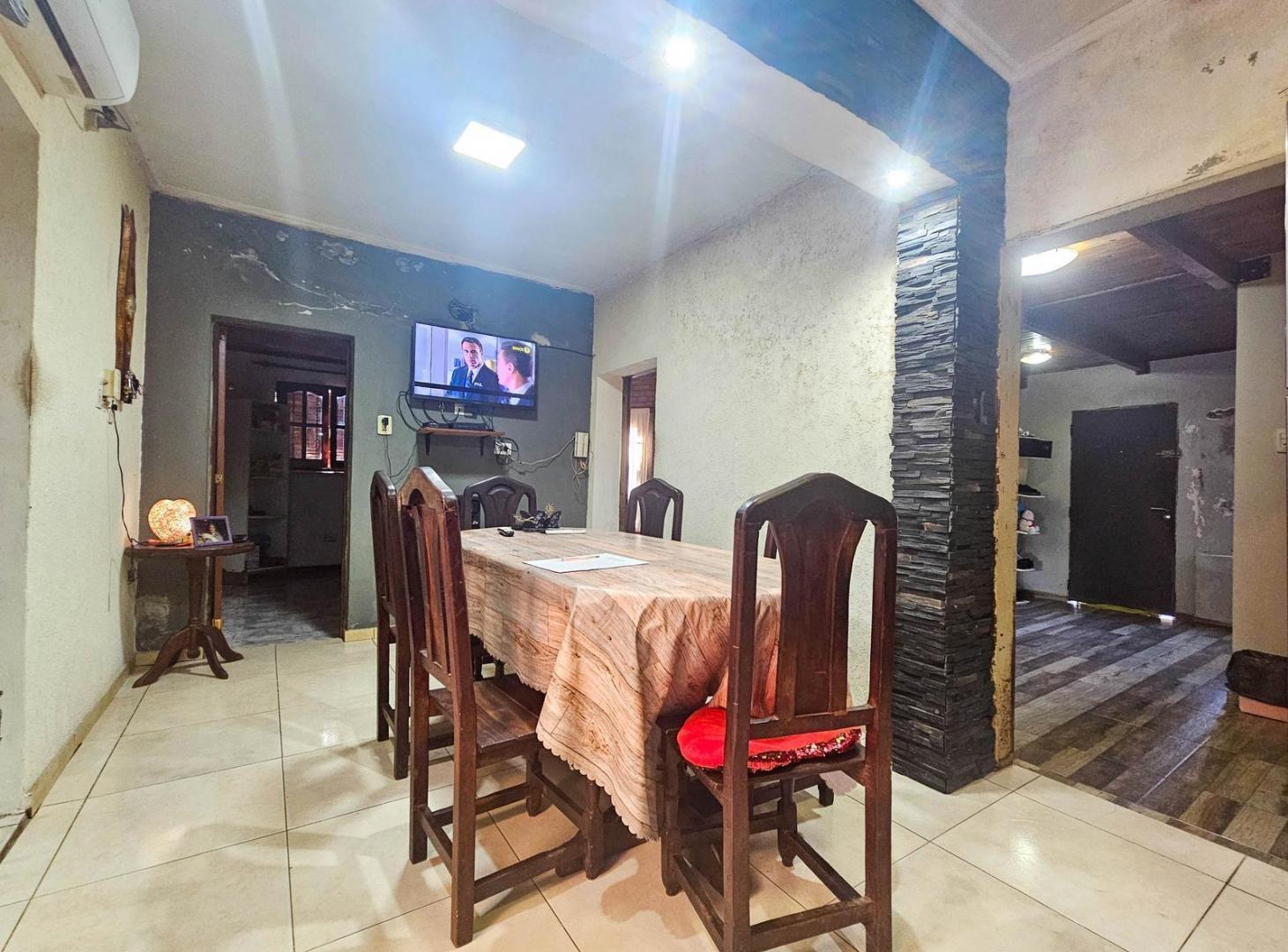 Foto de VENTA. Casa de dos o tres dormitorios en barrio Belgrano de Rosario., imagen 3