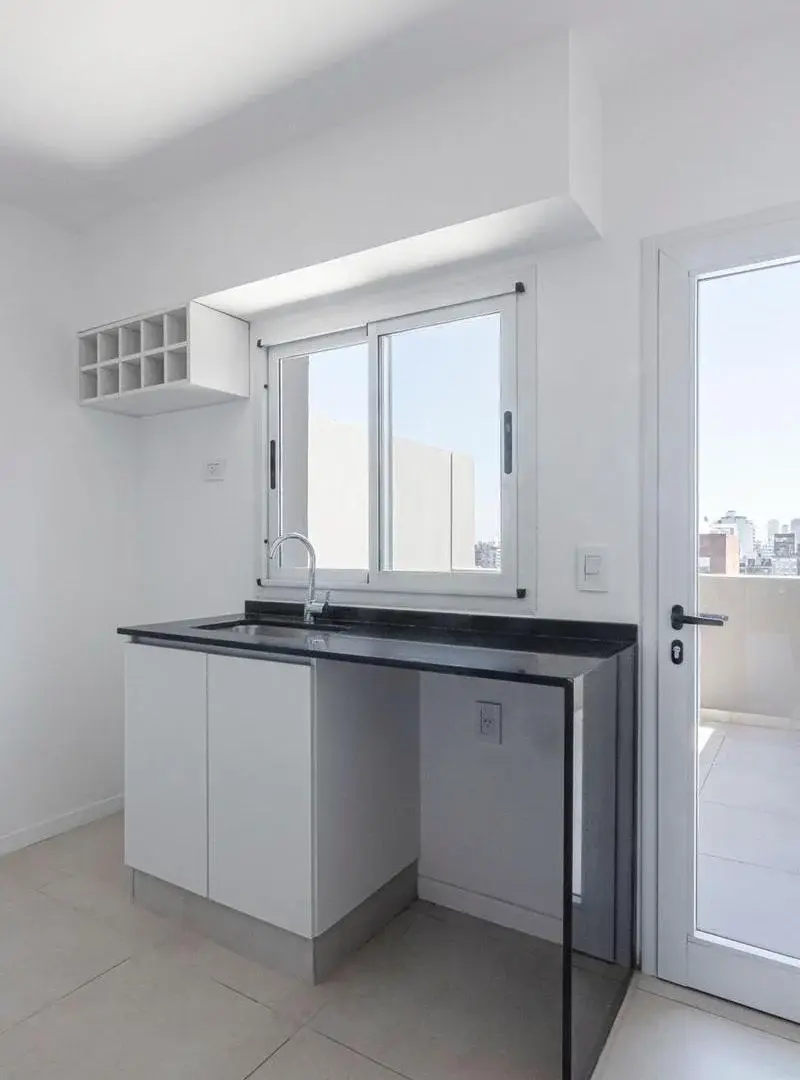 Venta departamento Duplex de 2 dormitorios con terraza de uso exc barrio Nuestra Señora de Lourdes 8