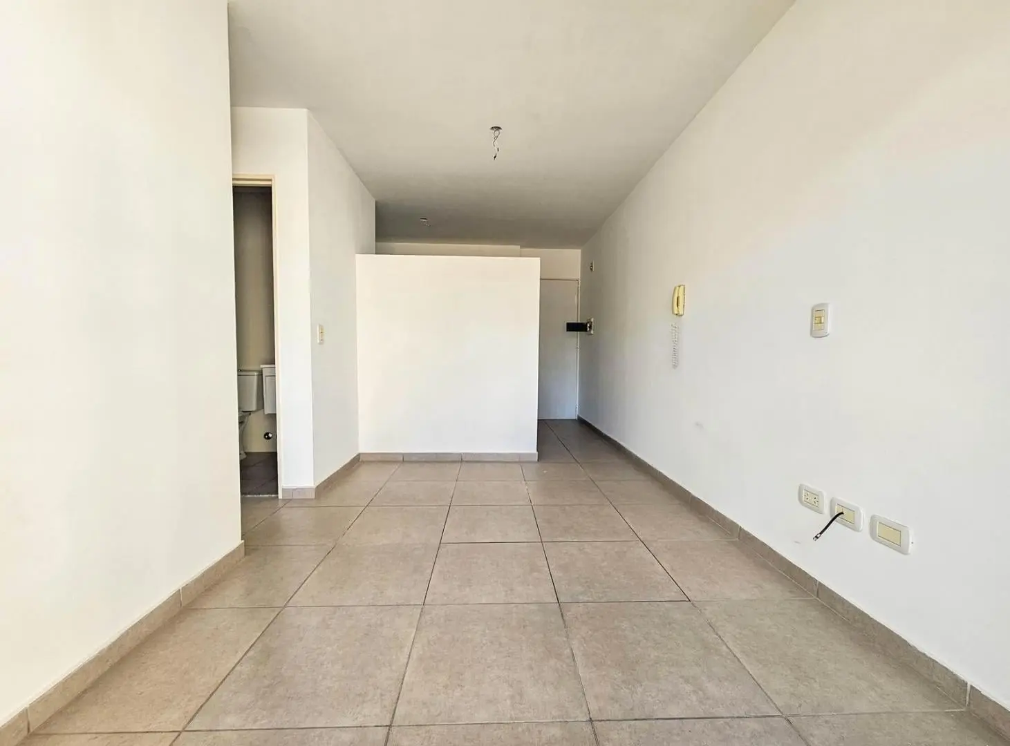 Venta departamento de un dormitorio a estrenar. Barrio Martin. Rosario. 3