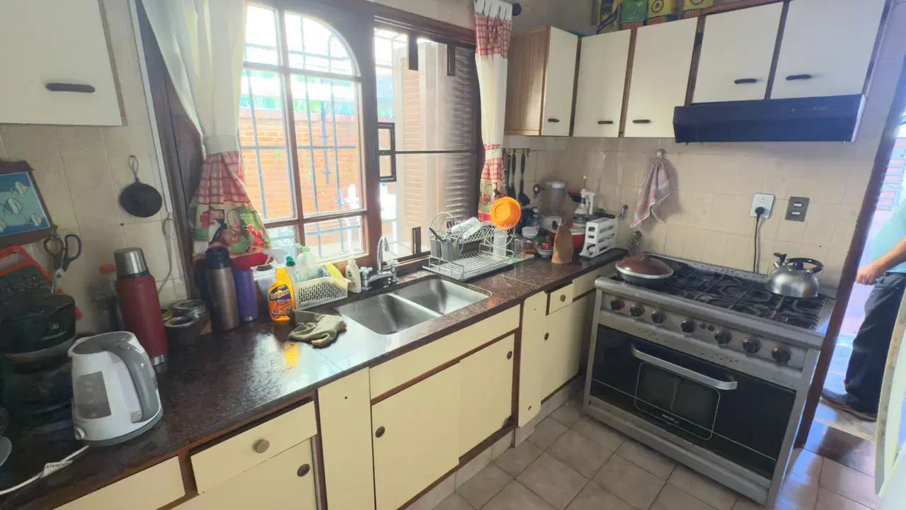 Venta casa+ quincho/loft con pileta y cochera barrio Santa Rita, Granadero Baigorria 8