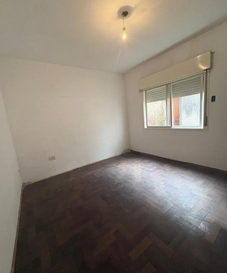 Venta departamento de 1 dormitorio con patio barrio Martin, Rosario 5