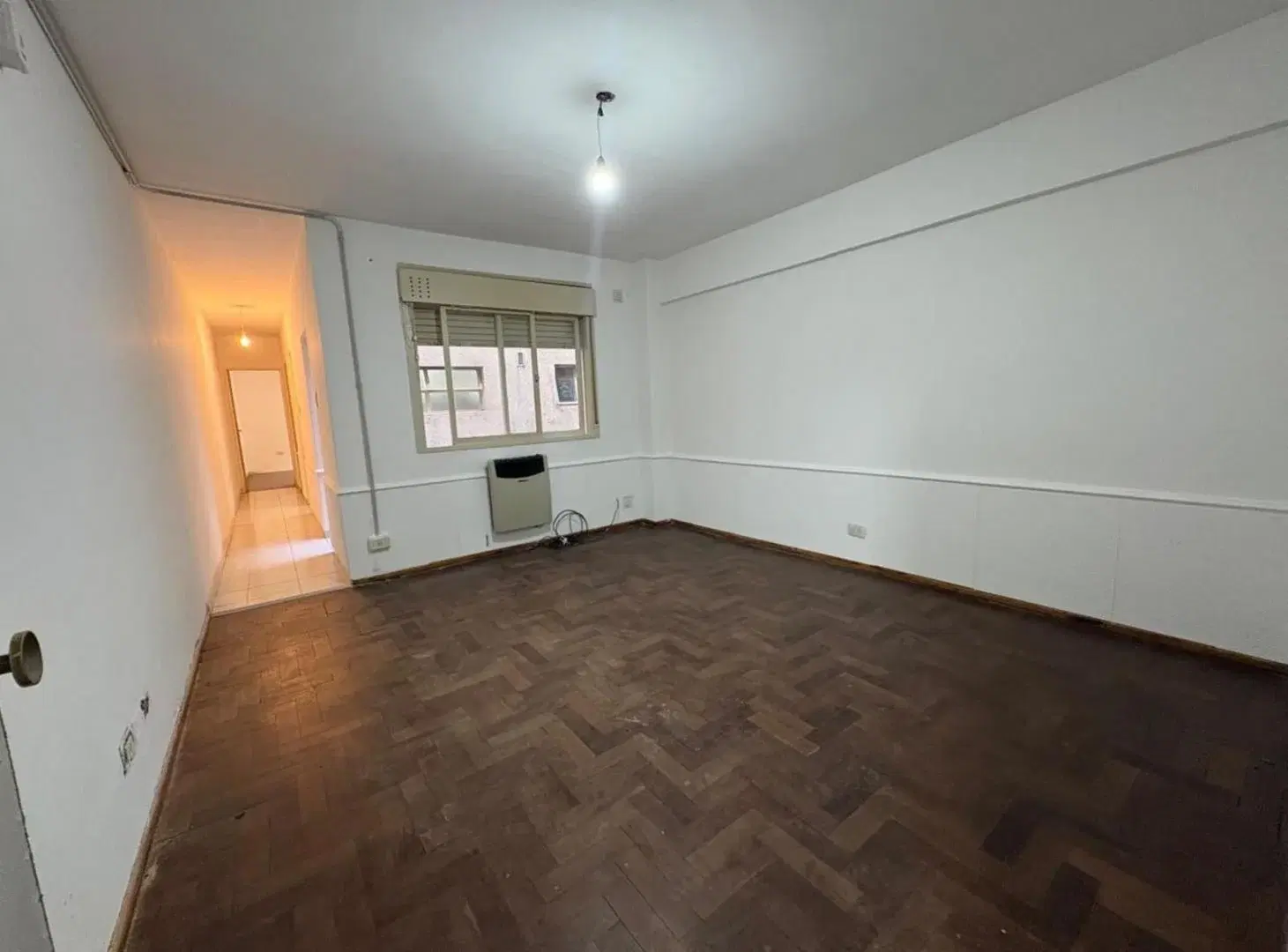 Venta departamento de 1 dormitorio con patio barrio Martin, Rosario 3