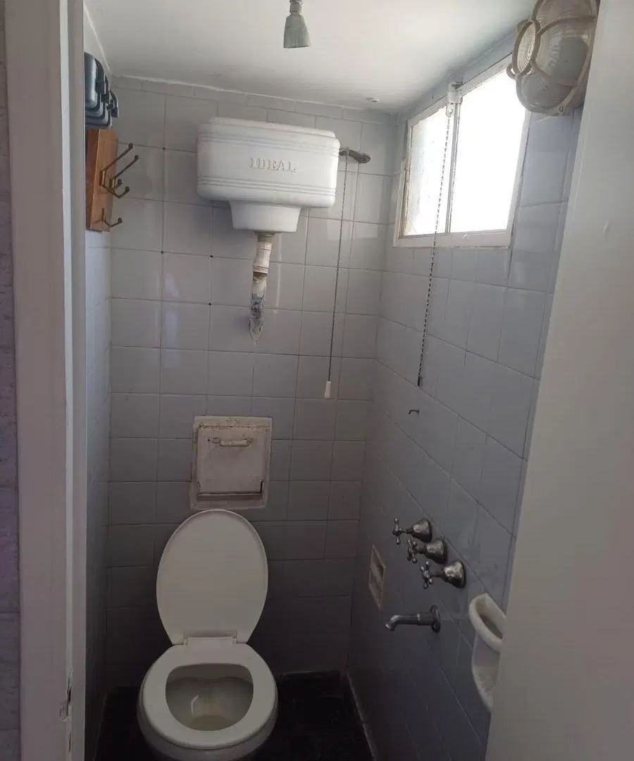 Alquiler departamento de 2 dormitorios con balcón zona Centro, Rosario 4