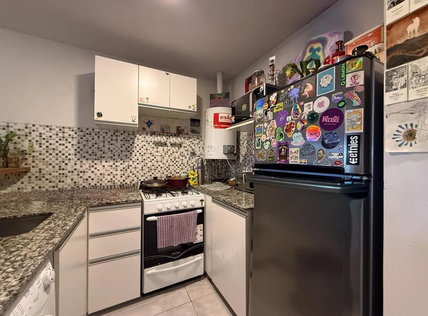 Alquiler departamento de 1 dormitorio con balcón y terraza de uso exclusivo barrio Echesortu Rosario 2