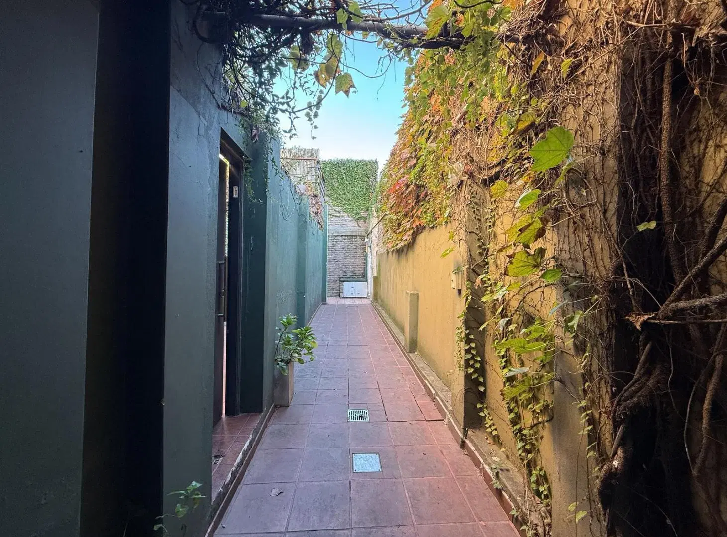 Venta PH de 3 dormitorios en barrio República de la Sexta, Rosario 3
