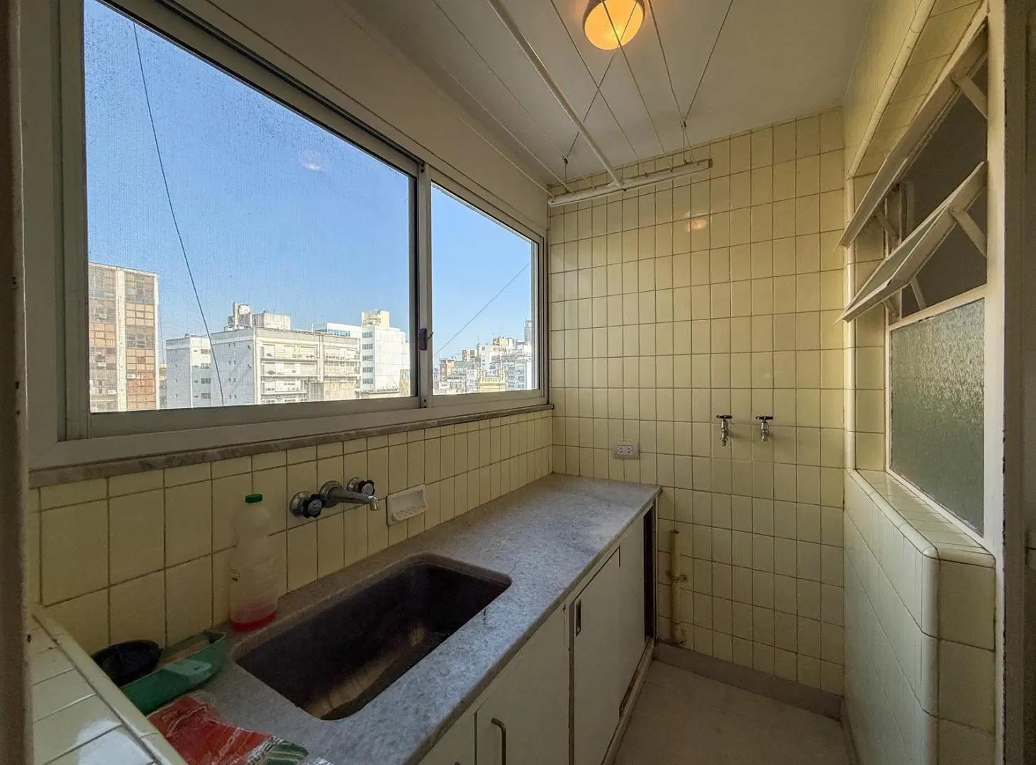 Venta departamento de 3 dormitorios zona Centro, Rosario 4