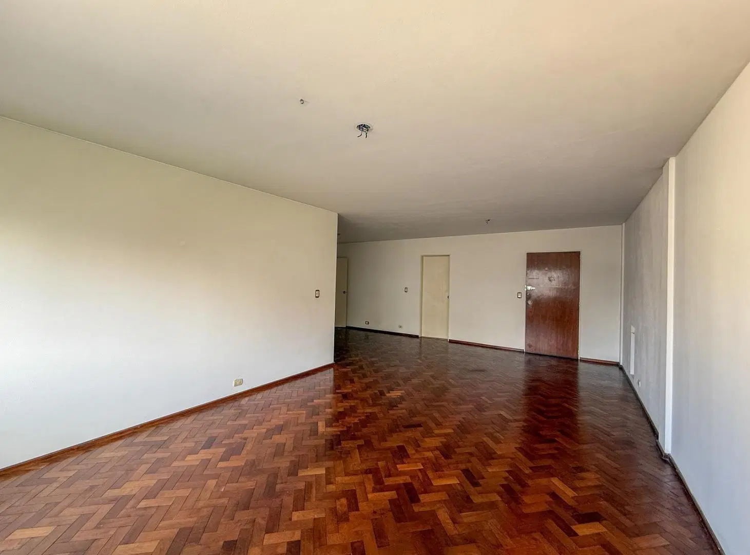 Venta departamento de 3 dormitorios zona Centro, Rosario 2