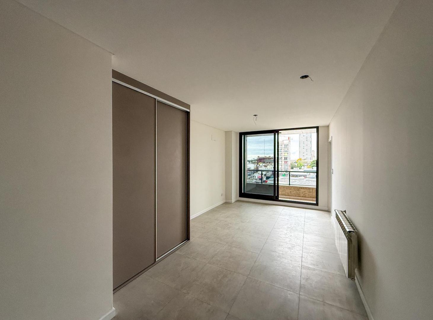 Foto de Alquiler mmonoambiente con balcón en edificio Ana de Fundar, Lisandro, imagen 5