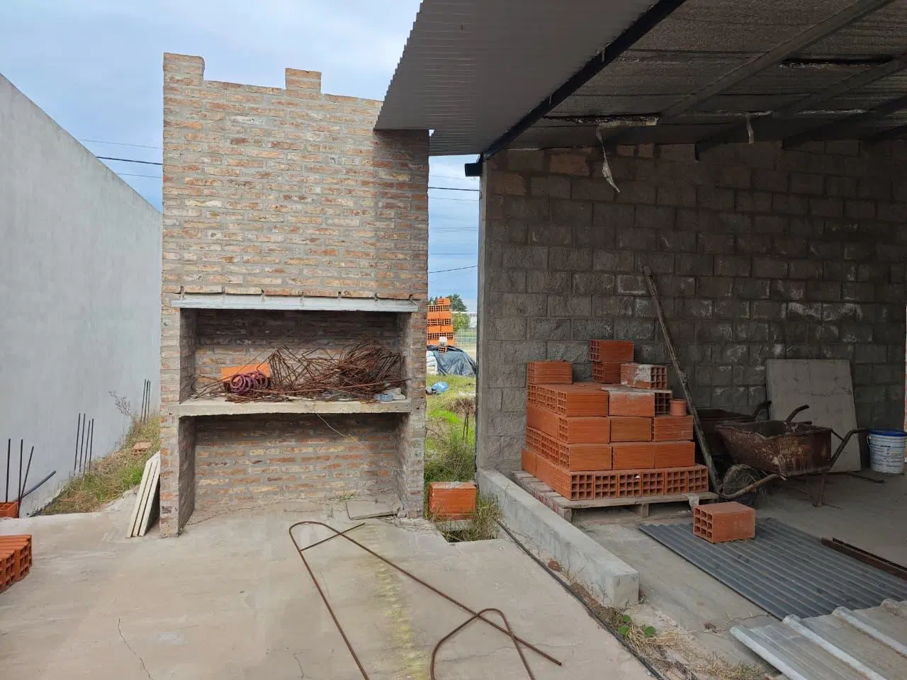 Venta terreno con quincho y parrillero, EcoPueblo,Alvear 5