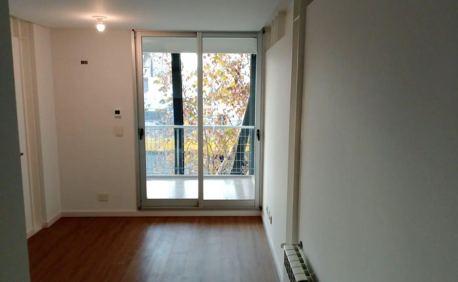 Alquiler departamento de 1 dormitorio con balcón en barrio Nuestra Señora de Lourdes, Rosario 3