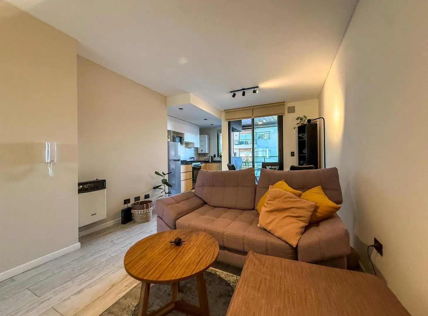 Venta departamento de 1 dormitorio con balcón barrio Abasto, Rosario 5