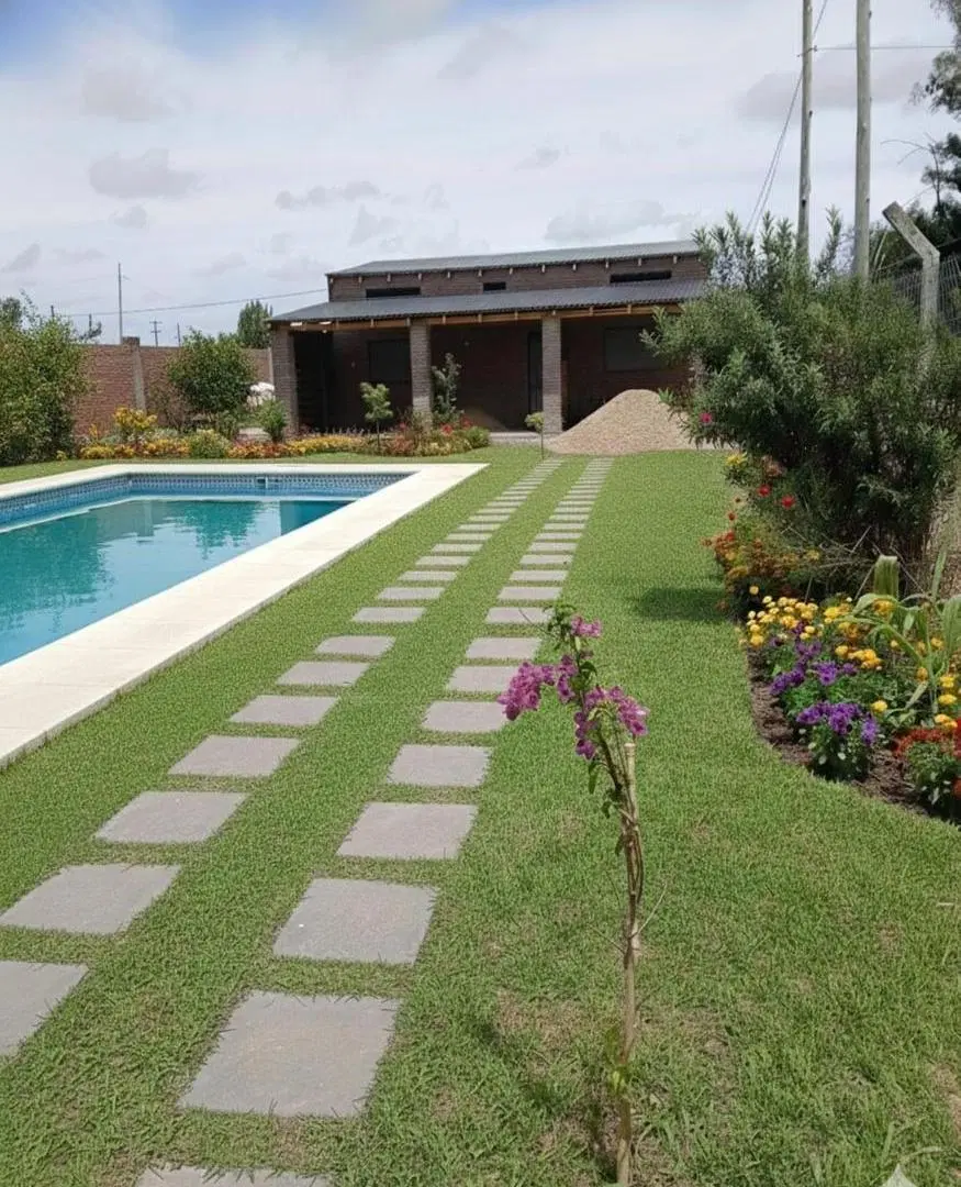 Venta casa a terminar  barrio Lomas de Alicia, Granadero Baigorria 5