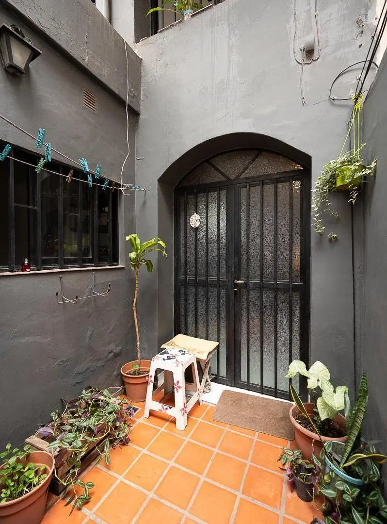 Venta PH de 1 dormitorio con patio barrio Lourdes, Rosario 2