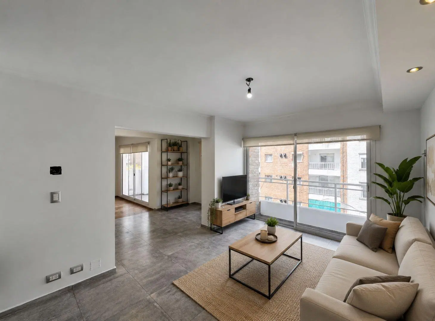 Venta departamento piso exclusivo de 3 dormitorios con cochera Zona Rio ,Rosario 1