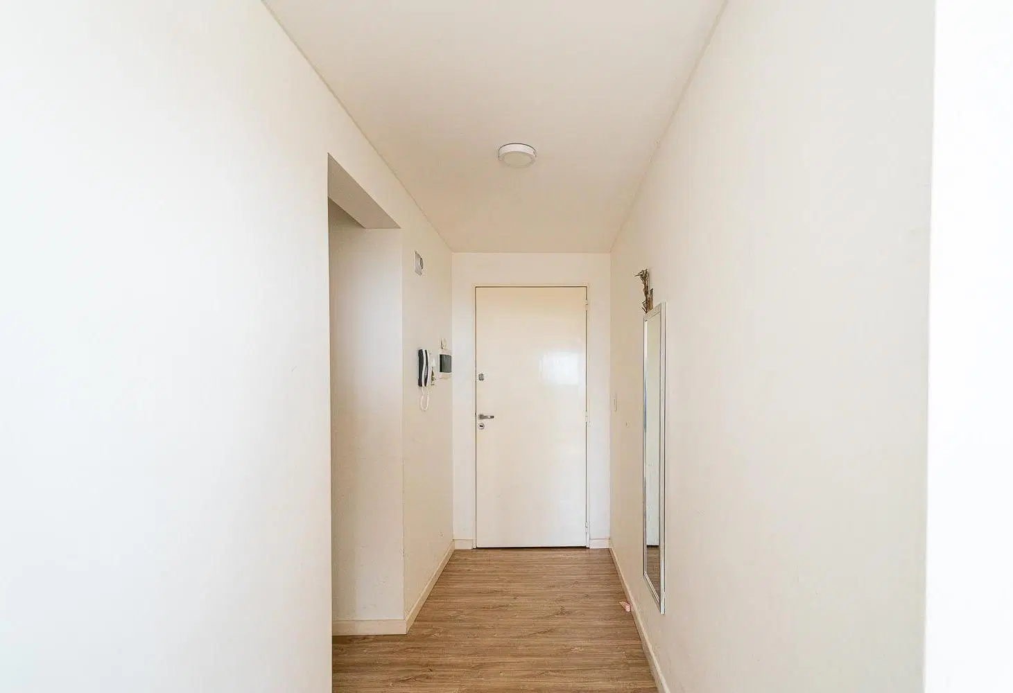 Venta departamento de 2 dormitorios con cochera Alberdi, Rosario 4