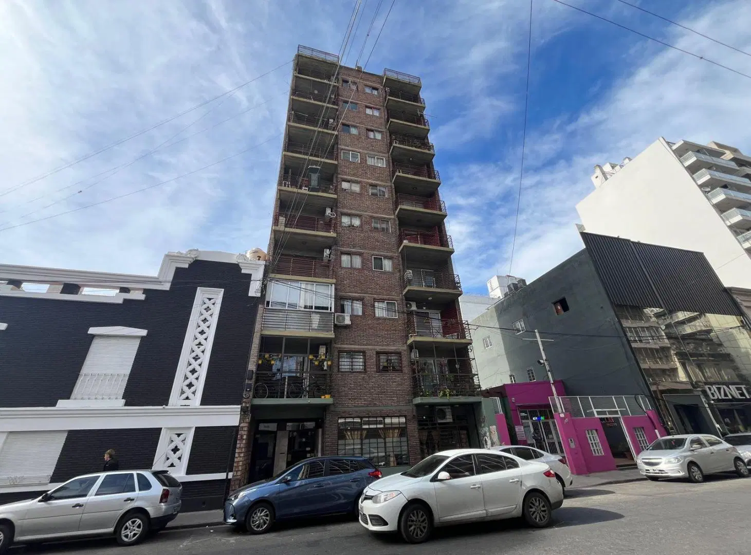 Alquiler departamento de 1 dormitorio con balcón zona Centro Rosario 2