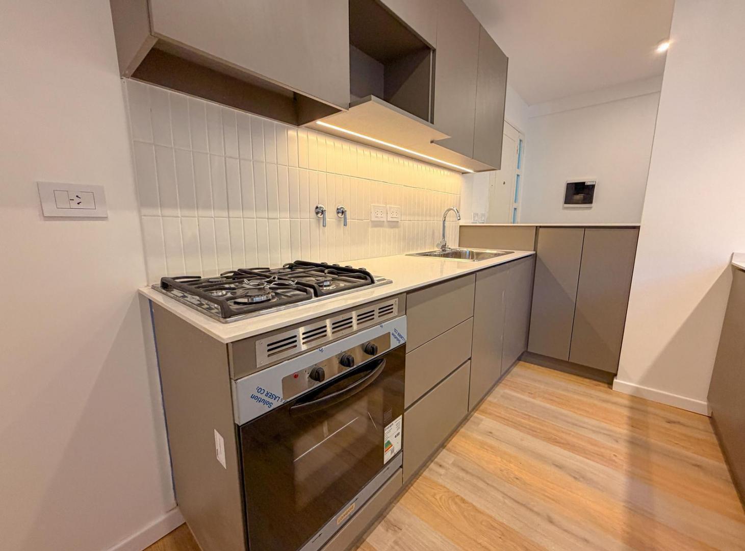 Foto de Venta departamento de 3 dormitorios con patio barrio Martin ,Rosario, imagen 3