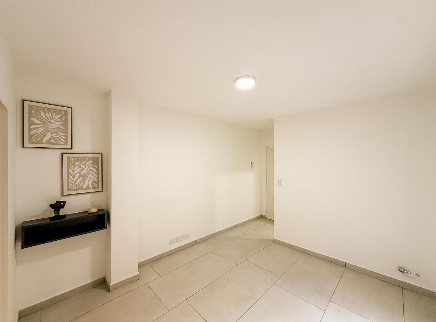 Foto de Venta departamento reciclado a nuevo de 1 dormitorio en barrio Martin, imagen 4