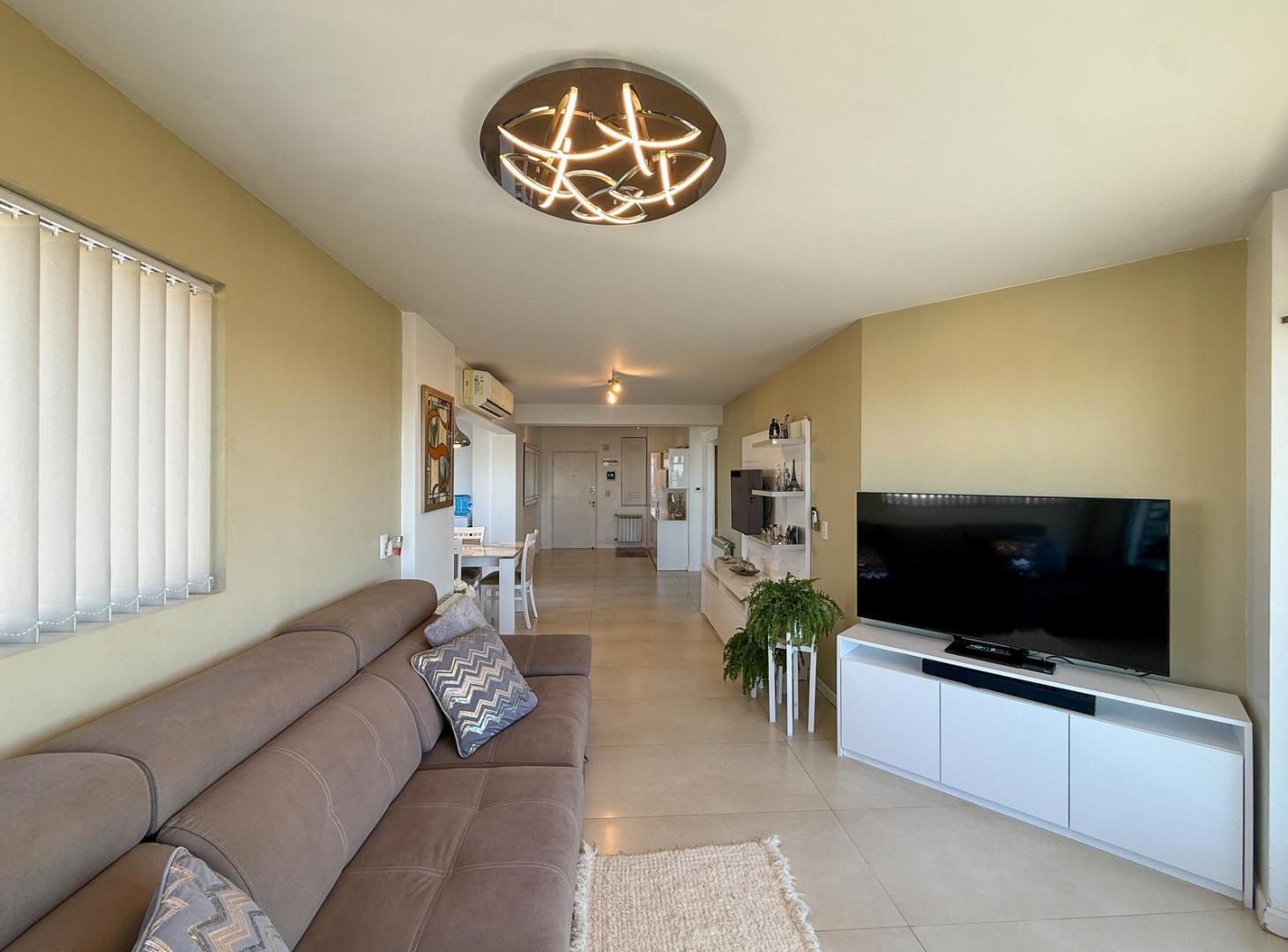 Foto de Venta departamento piso exclusivo de 2 dormitorios con vista al Rio y, imagen 5