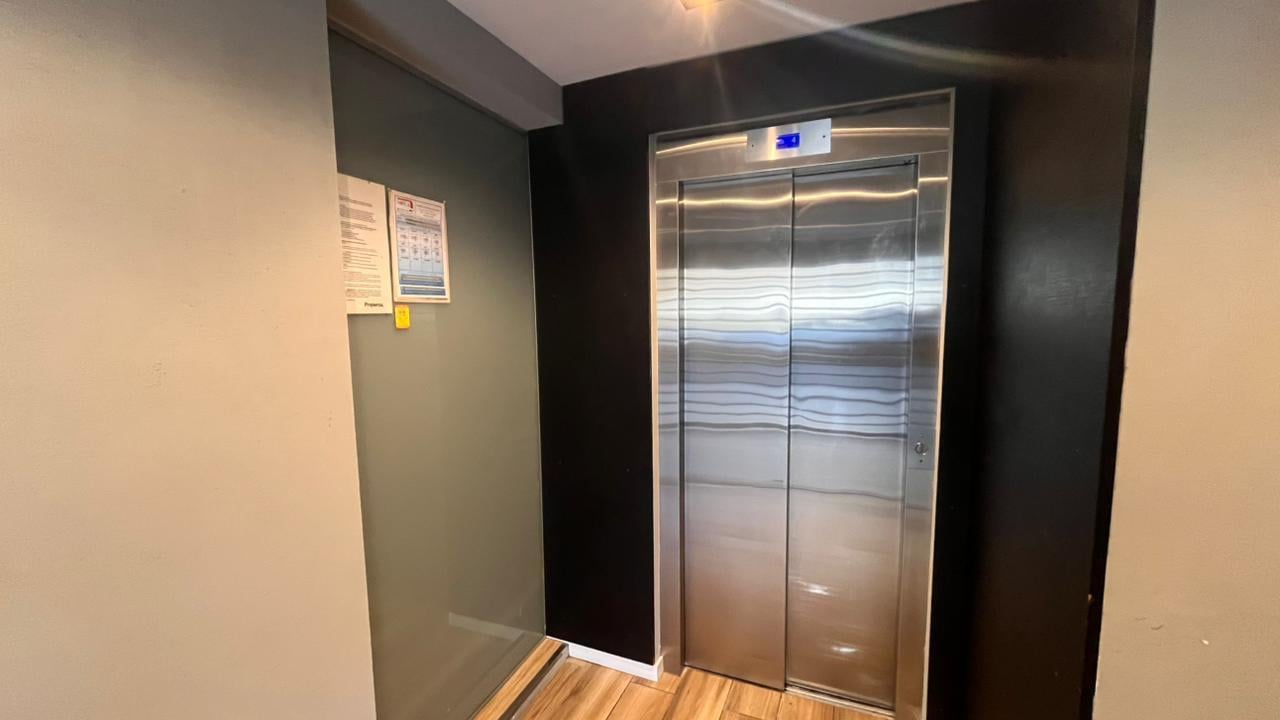 Foto de Alquiler departamento monoambiente en barrio Echesortu, Rosario, imagen 4