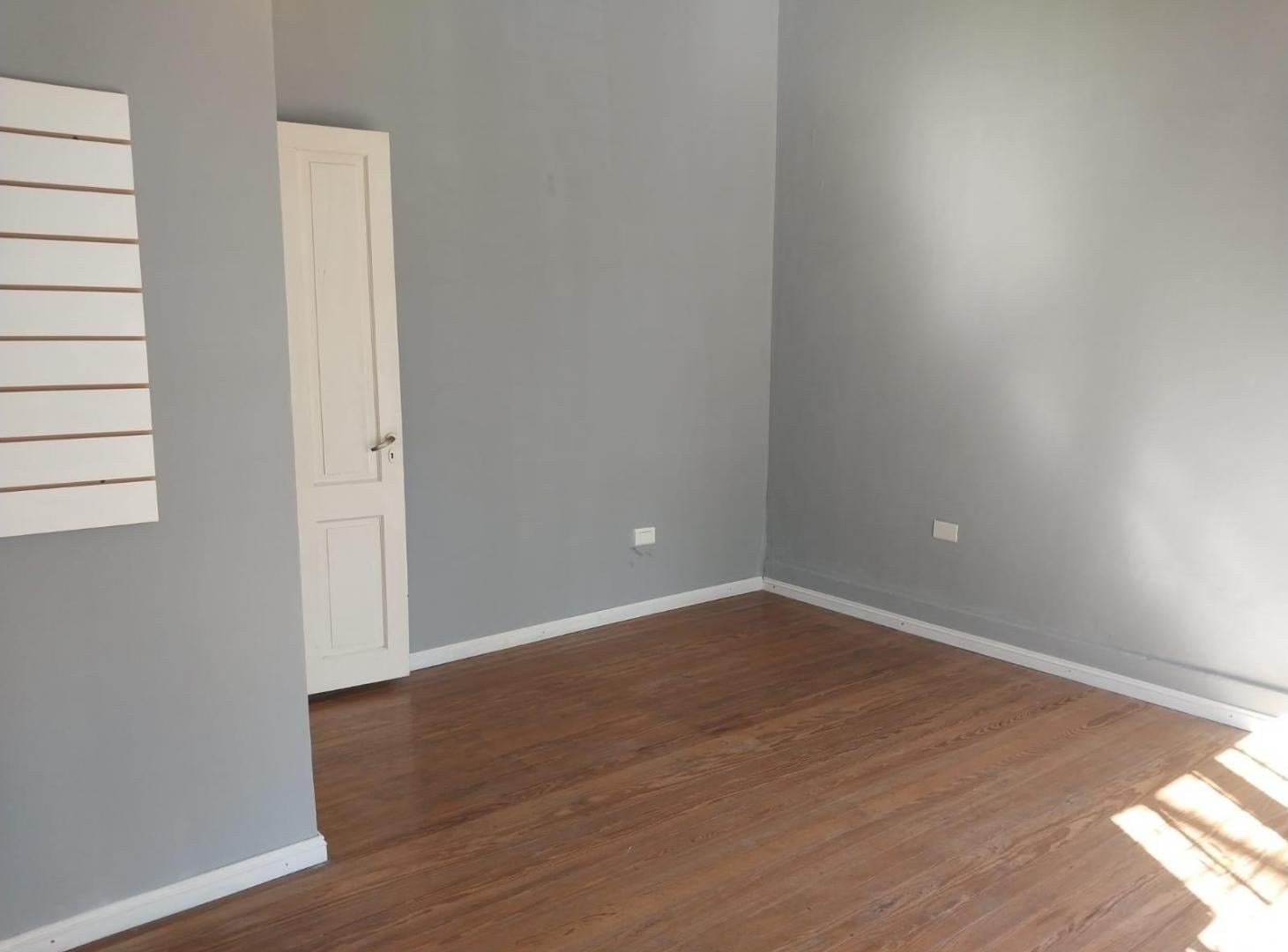 Foto de Alquiler local comercial en barrio Echesortu,Rosario, imagen 1