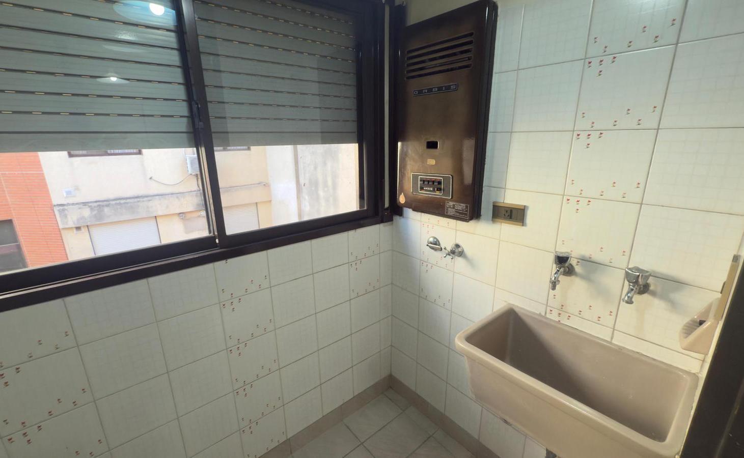 Foto de Alquiler departamento de 1 dormitorio con balcón zona Centro, Rosario, imagen 3