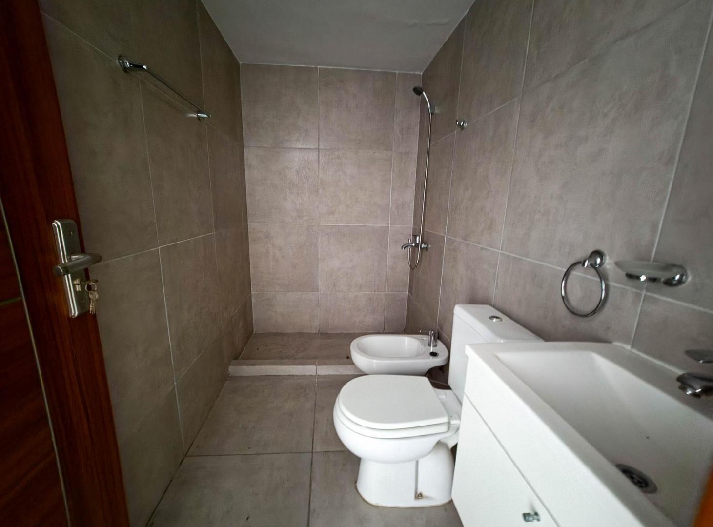 Foto de VENTA DEPARTAMENTO MONOAMBIENTE A ESTRENAR. APTO USO PROFESIONAL. IDEAL, imagen 5