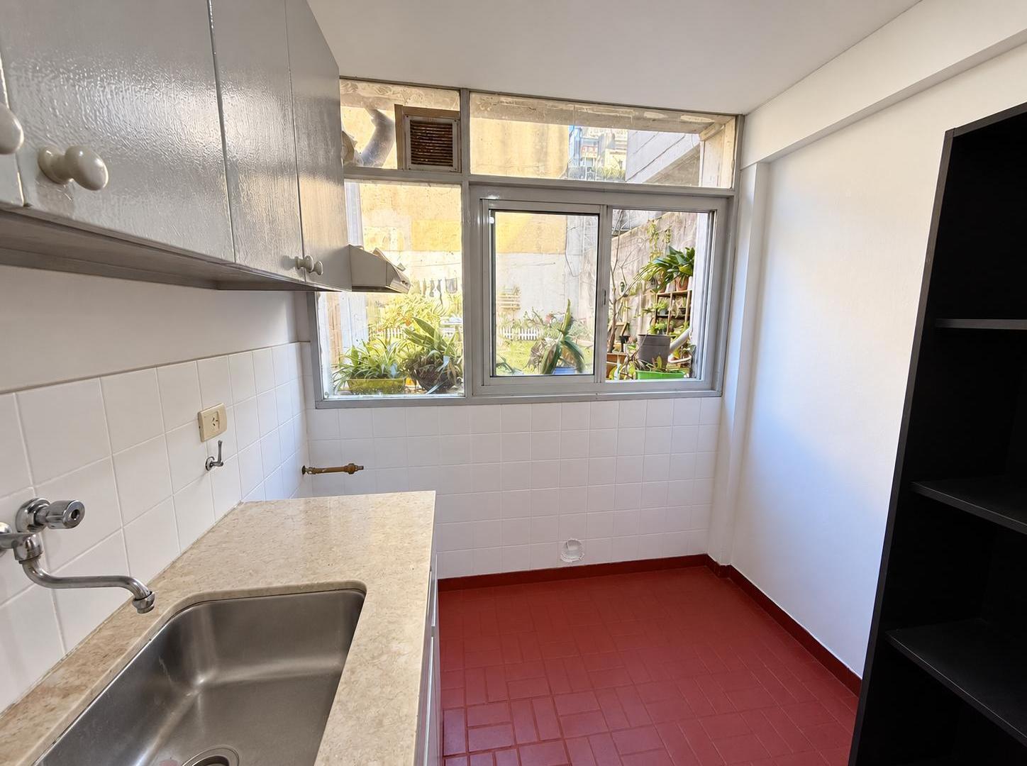 Foto de Venta departamento de 1 dormitorio zona Centro, Rosario, imagen 2