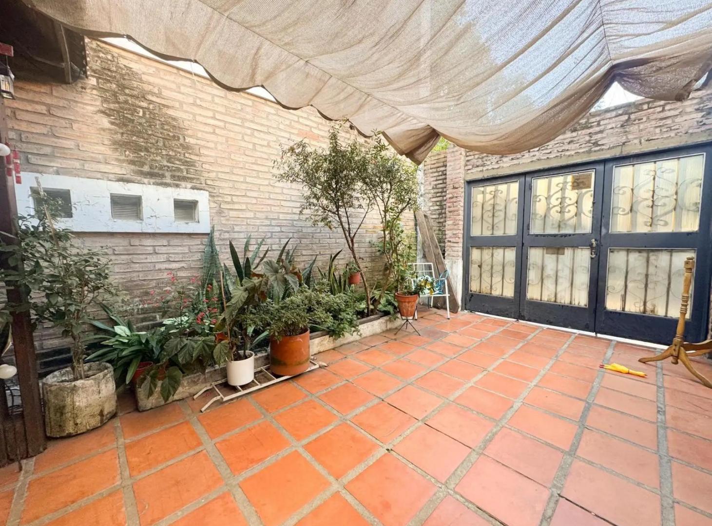 Foto de Venta PH de 4 dormitorios con cochera barrio Pichincha, Rosario, imagen 4