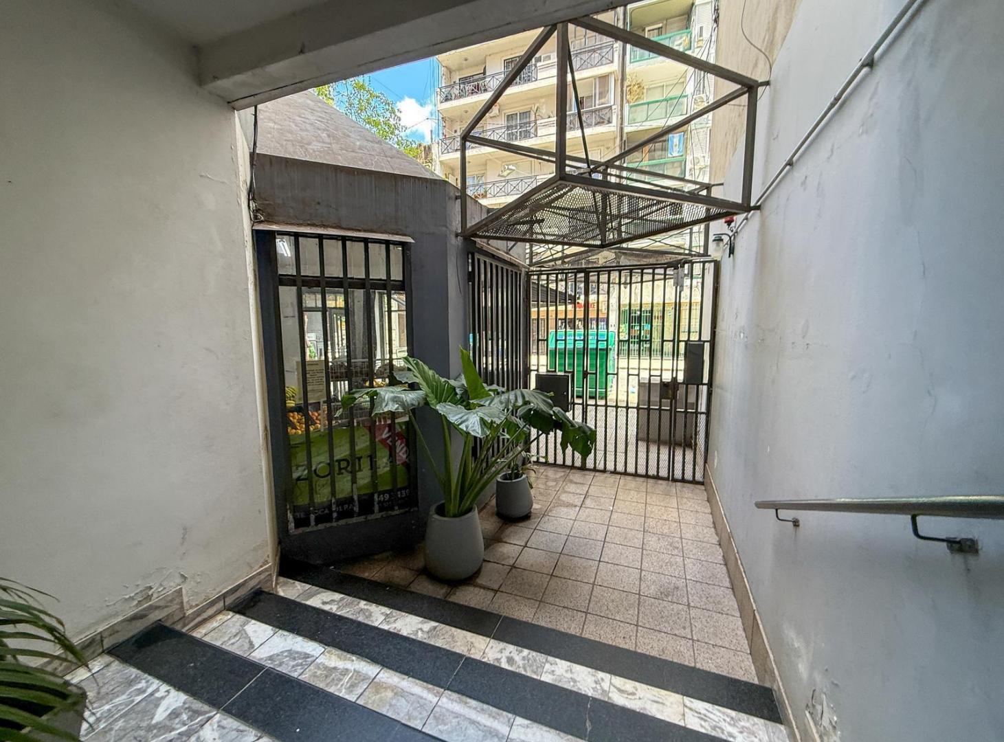 Foto de Venta departamento de 1 dormitorio con balcón zona Centro, Rosario, imagen 3