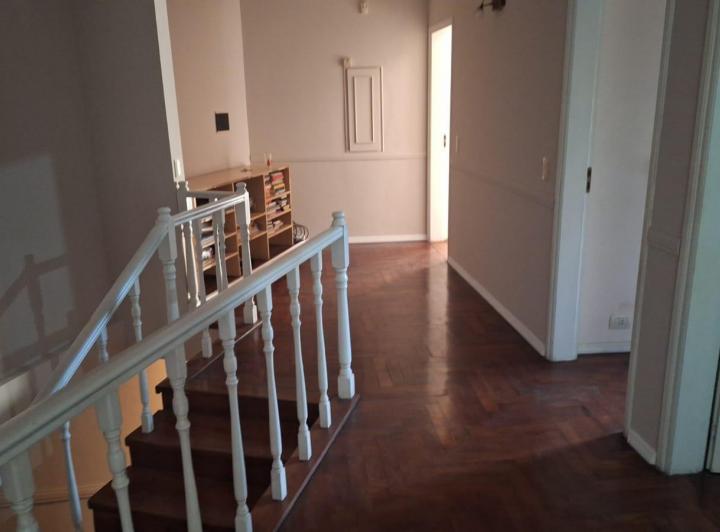 CASA EN VENTA - BARRIO URCA - 3 DOR 4 B - ESCRITURA