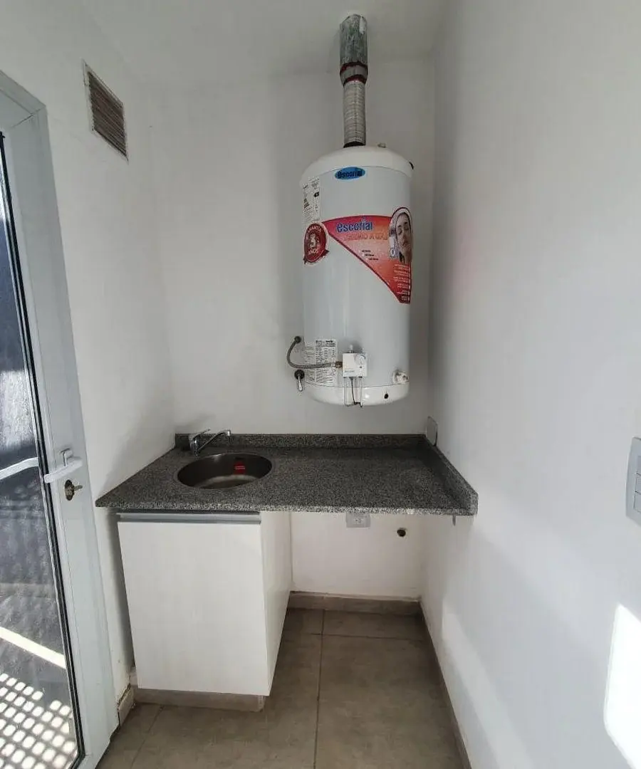 CASA EN VENTA - BARRIO CERRADO COMARCA DE ALLENDE - 3 DORM 3 BAÑOS 4