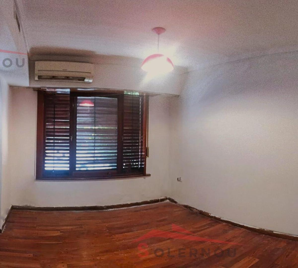 Foto de Chalet 7 ambientes, 2 lotes, picina y quincho Luis Guillon, imagen 4