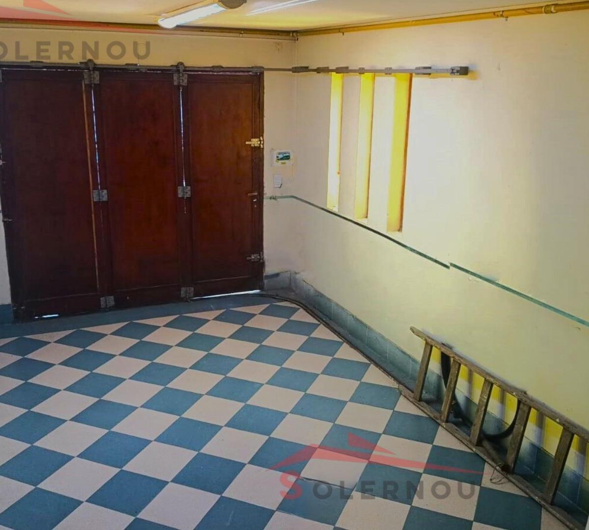 Foto de Chalet 7 ambientes, 2 lotes, picina y quincho Luis Guillon, imagen 5