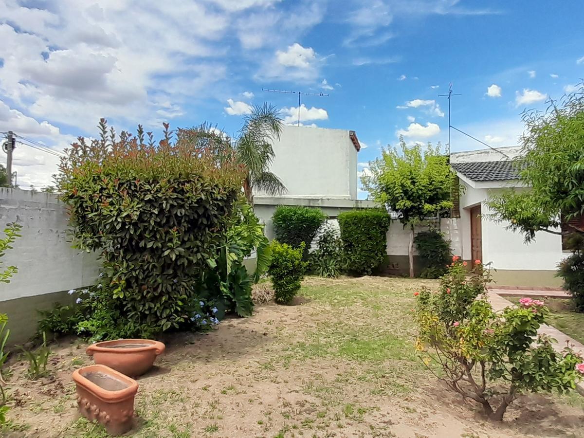 En Venta Luminosa y Acogedora Casa con Gas Natural 5